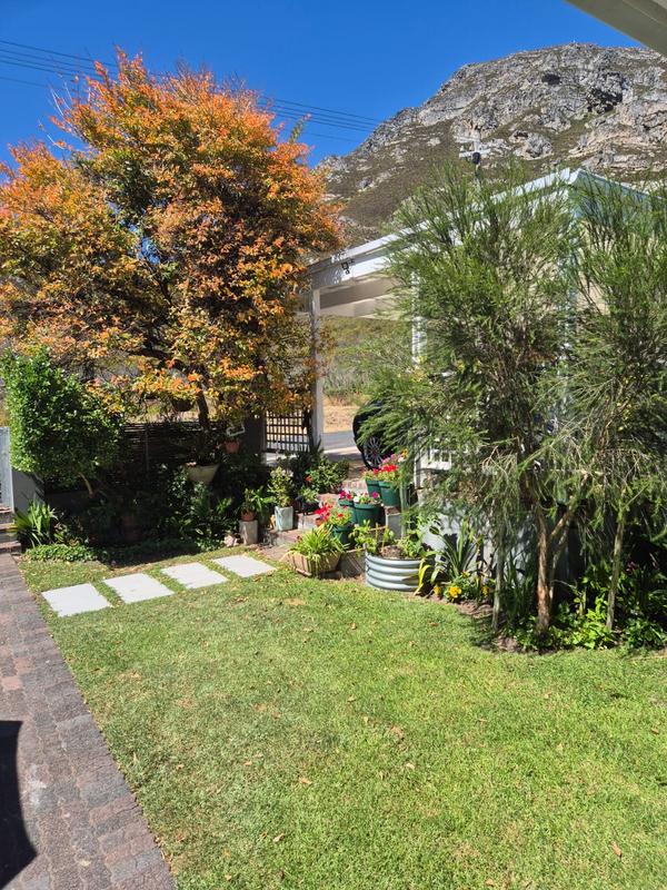 3 Bedroom Property for Sale in Voelklip Western Cape